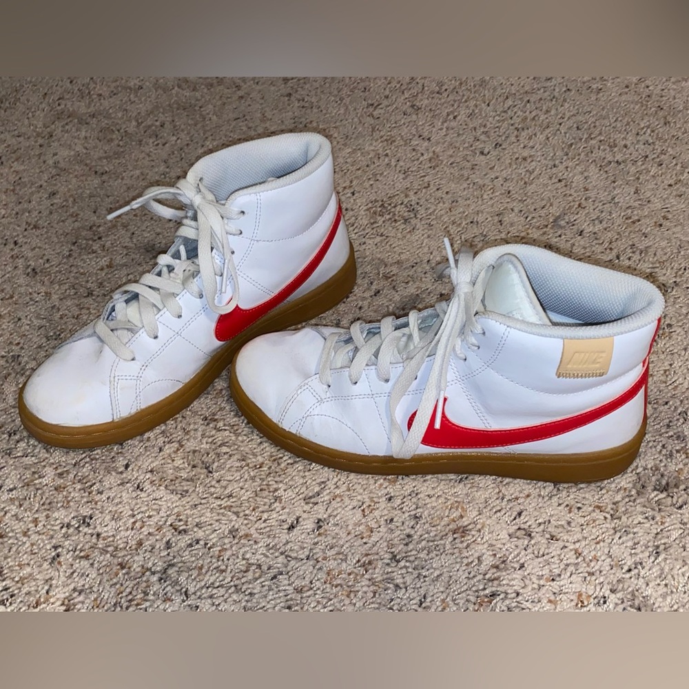 Nike Women's White and Pink High-Top Sneakers
